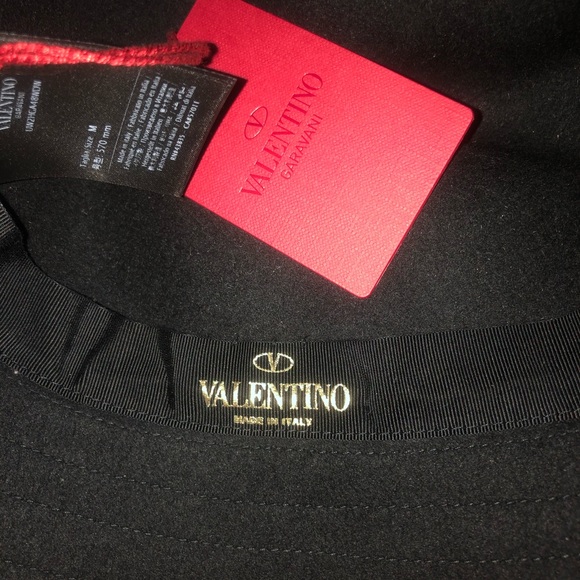 NWT $595 VALENTINO Fur Felt Bucket Hat! - Picture 7 of 16